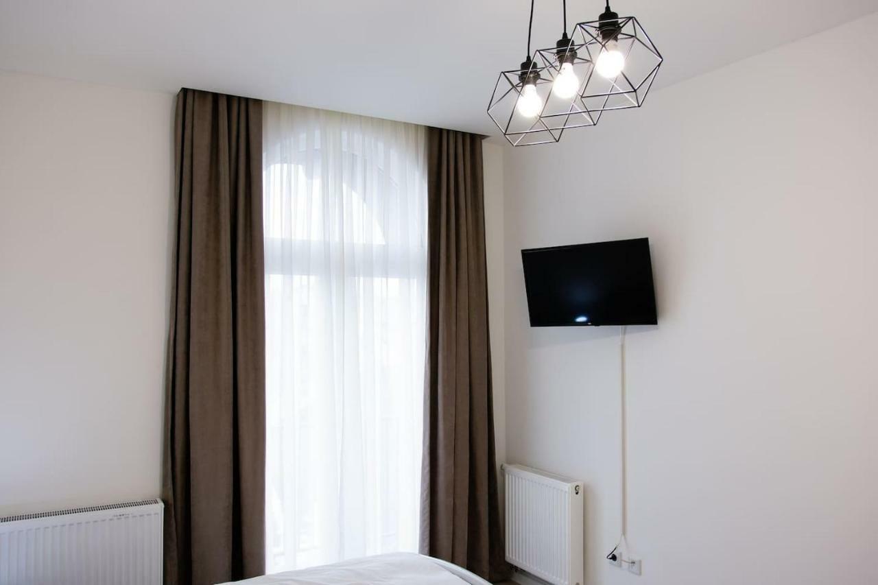 Grande Plus Apartment Dzungla โดโบย ภายนอก รูปภาพ