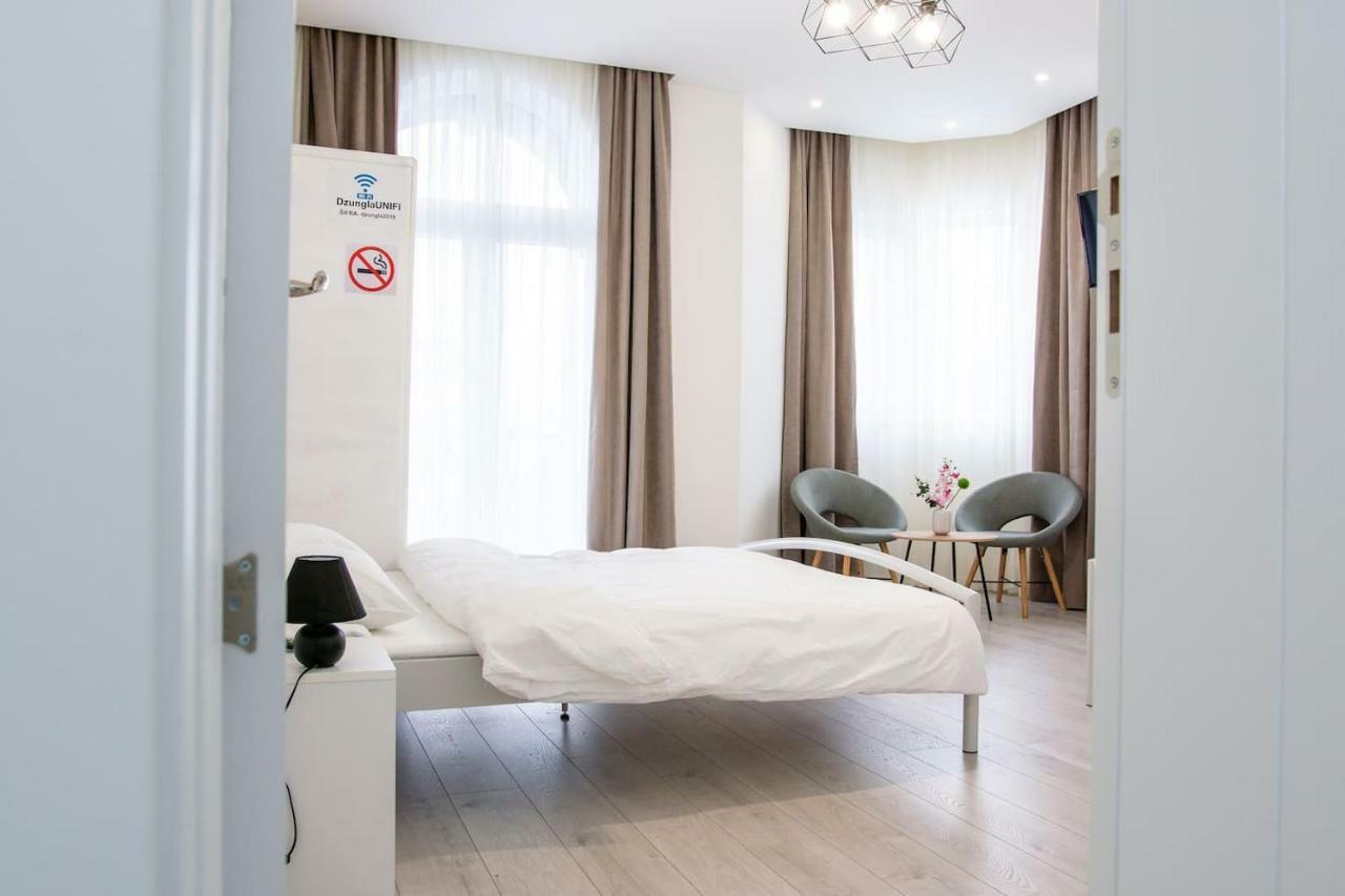 Grande Plus Apartment Dzungla โดโบย ภายนอก รูปภาพ